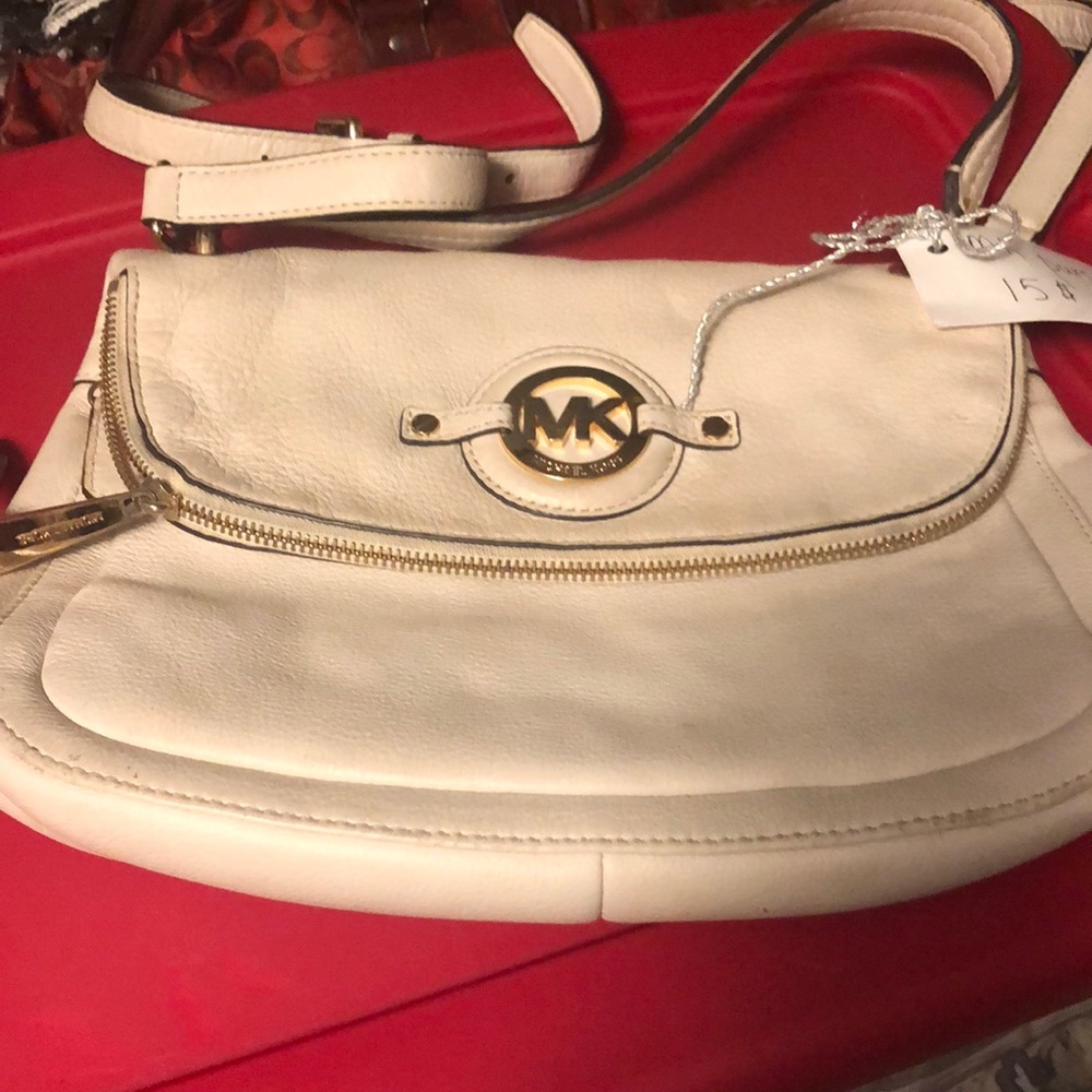 Michael kors purse